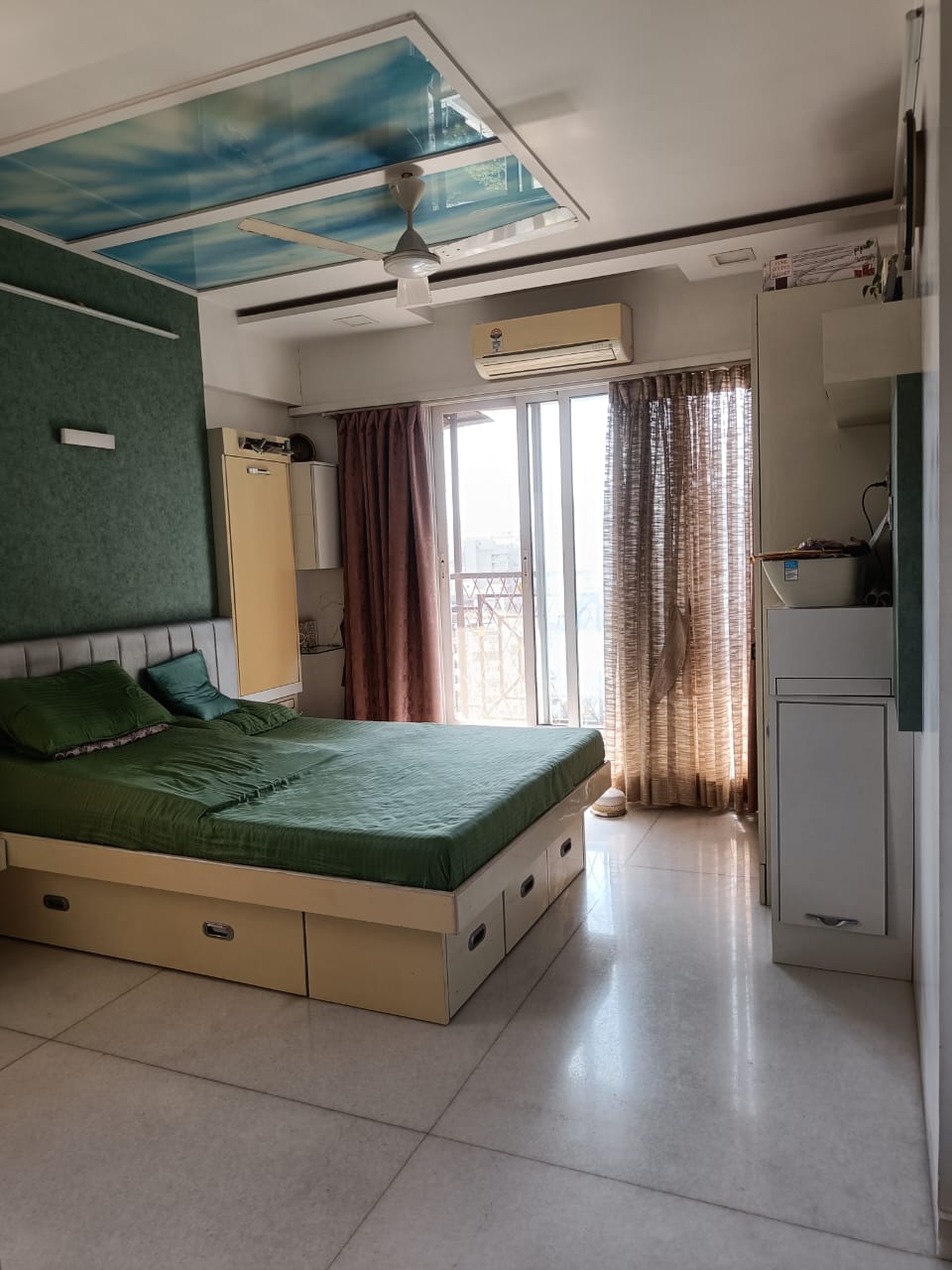 3 BHK 1120 Sq.Ft. Apartment in Kamala Nav Natraj