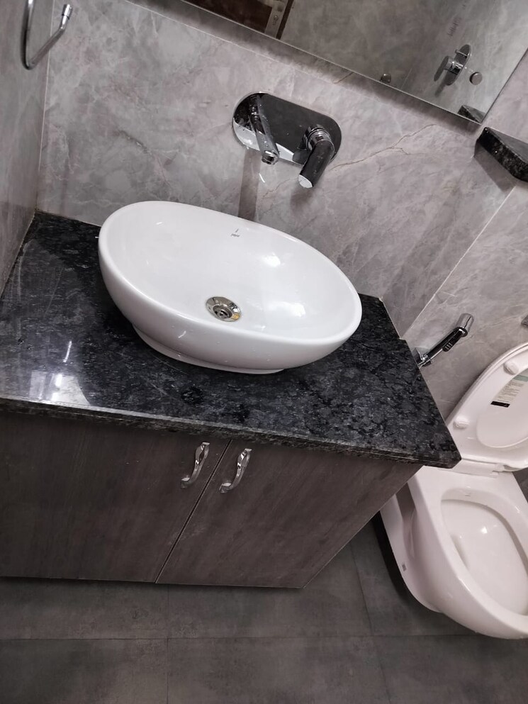 Bathroom, sector 23 3 Bedroom 1200 Sq.Ft. Builder Floor In Sector 23 Gurgaon 8697128