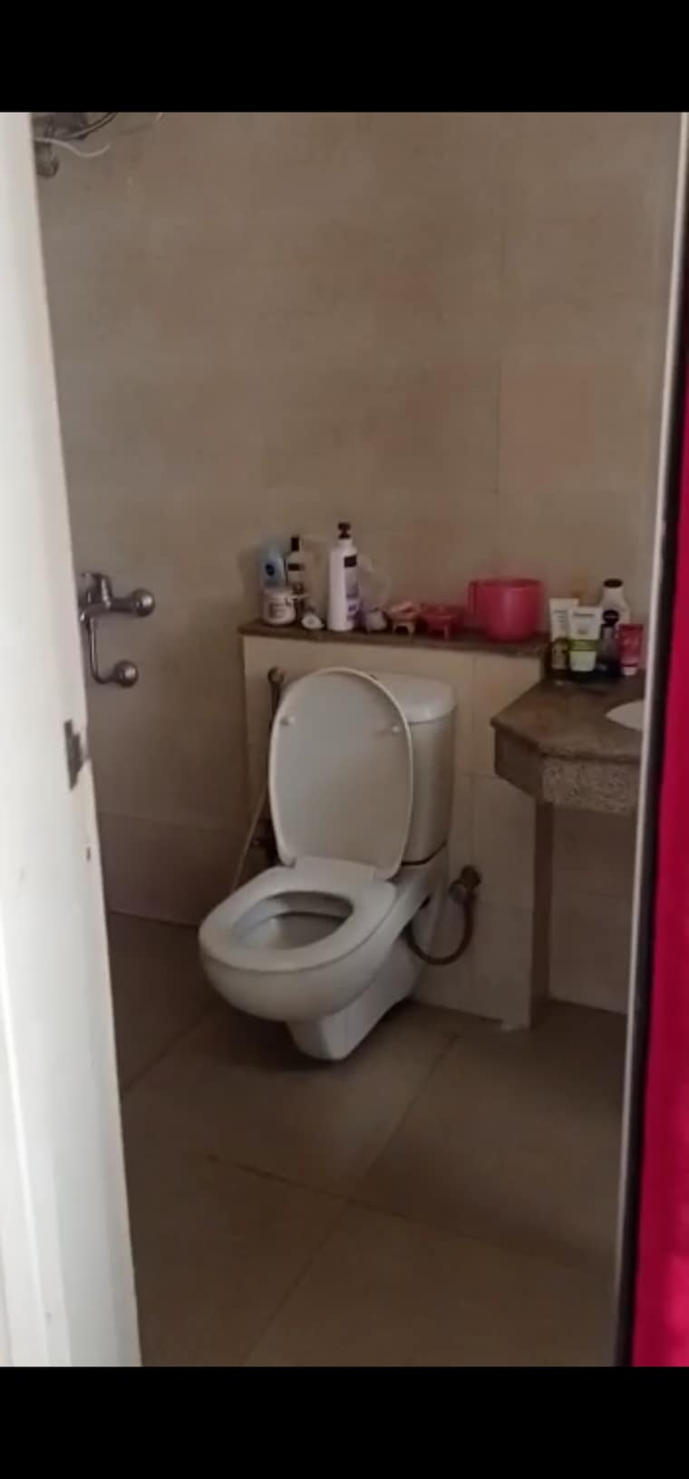 Bathroom, emaar-imperial-gardens 3 Bedroom 2000 Sq.Ft. Apartment In Sector 102 Gurgaon 8697151