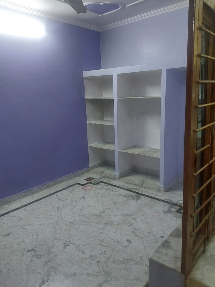 Room, indira nagar 2 Bedroom 800 Sq.Ft. Villa In Indira Nagar Lucknow 8697161