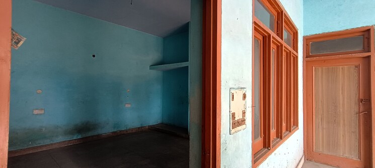 undefined, east mohan nagar  580 Sq.Yd. Plot In East Mohan Nagar Amritsar 8698561