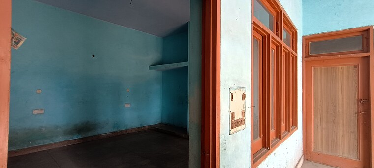 undefined, east mohan nagar  580 Sq.Yd. Plot In East Mohan Nagar Amritsar 8698561