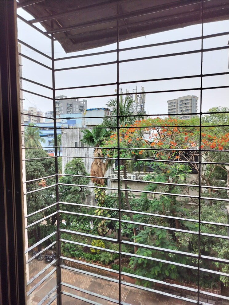 Balcony, meena-towers-apartment 1 Bedroom 500 Sq.Ft. Apartment In Chembur Mumbai 8697223