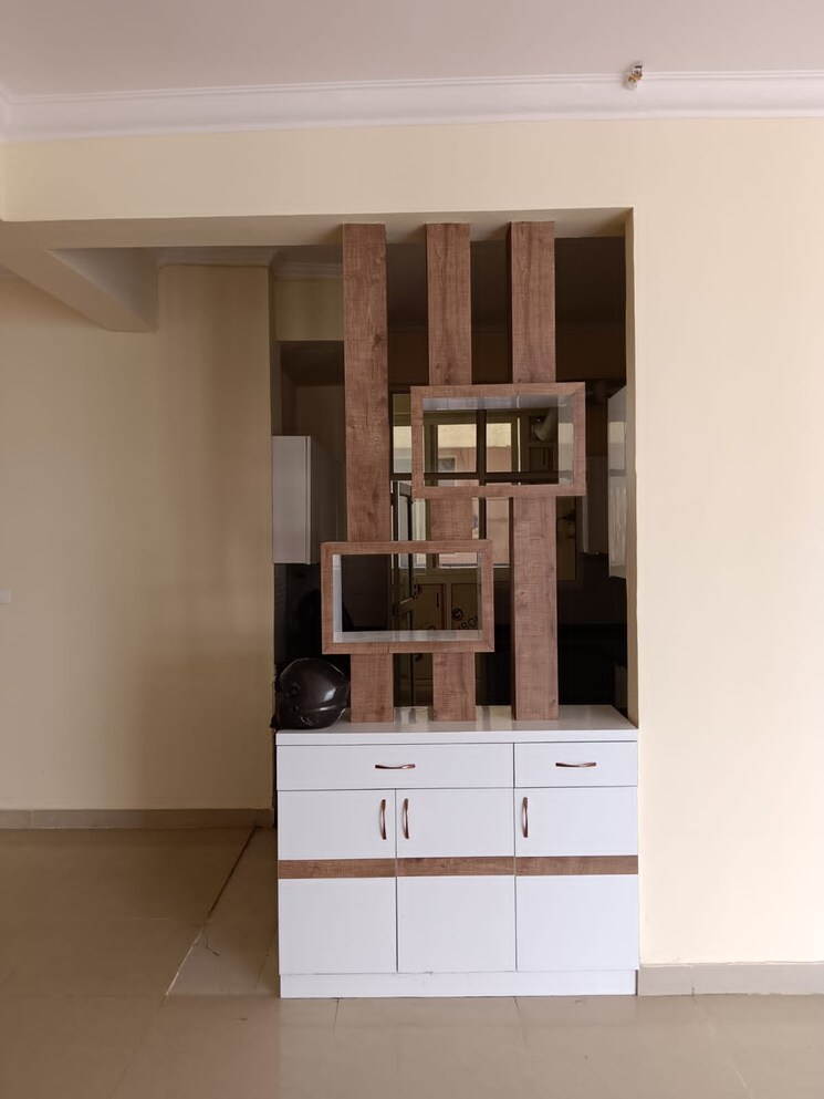 undefined, sector 6 dwarka 3 Bedroom 1800 Sq.Ft. Apartment In Sector 6 Dwarka Delhi 8697281