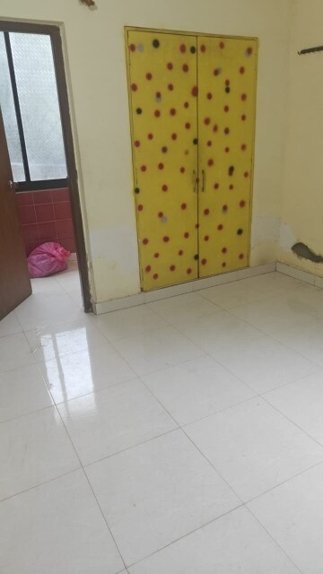 Bathroom in 2 BHK Apartment at Taleigao – for Rent