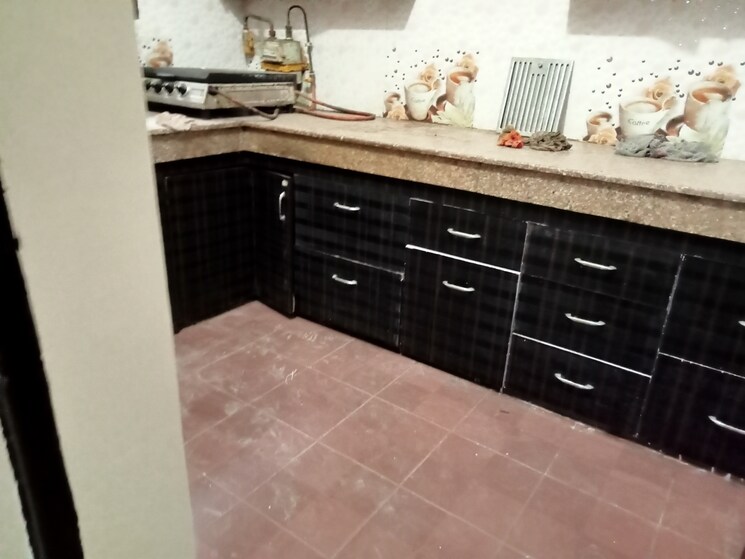 Kitchen, sector 6 dwarka 3 Bedroom 900 Sq.Ft. Apartment In Sector 6 Dwarka Delhi 8697439