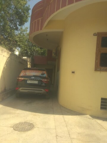 Living Room in 6+ BHK Independent House at Vaishali Nagar – for Sale