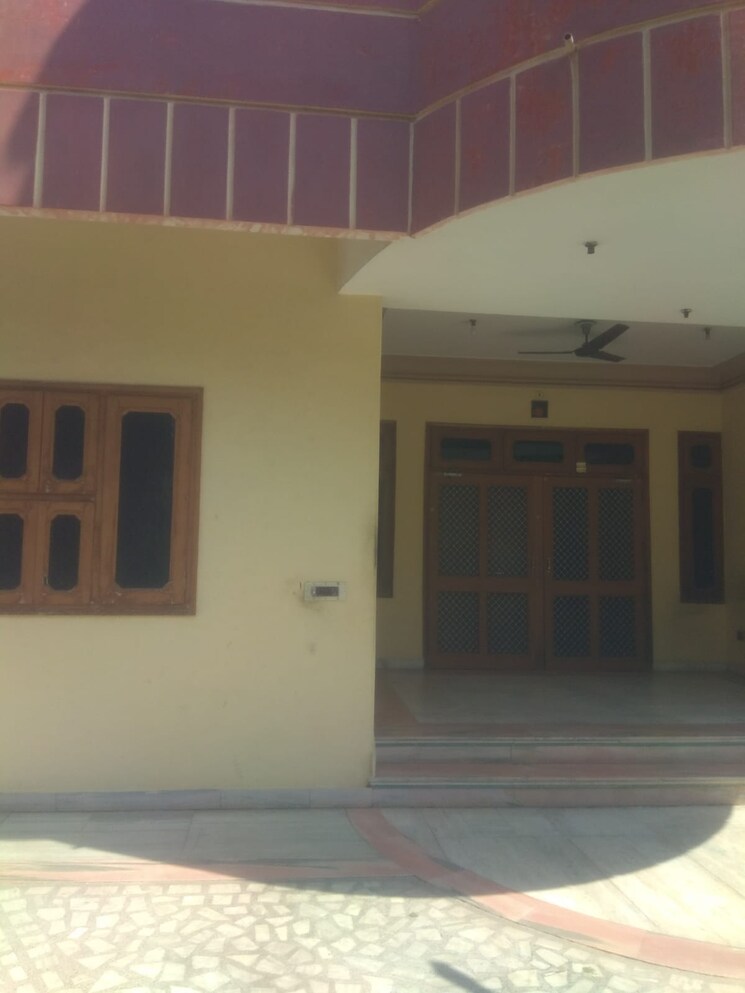 Room, vaishali nagar 6+ Bedroom 350 Sq.Yd. Independent House In Vaishali Nagar Jaipur 8697582