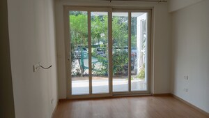 Room in 4 BHK Apartment at Emaar The Palm Drive-The Premier Terraces, Sector 66 – for Sale