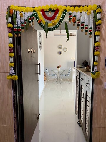 Bathroom in 2 BHK Apartment at Acme Ozone, Manpada – for Sale