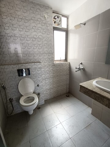 Bathroom in 3.5 BHK Apartment at Unitech Uniworld Gardens 2, Sector 47 – for Rent