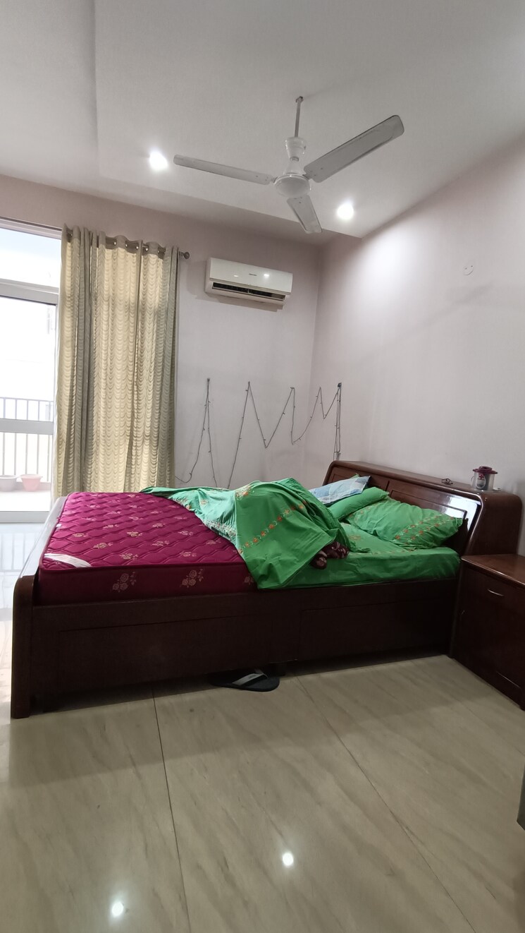 Bedroom, trishla-city 3 Bedroom 1550 Sq.Ft. Apartment In Patiala Road Zirakpur 8697570