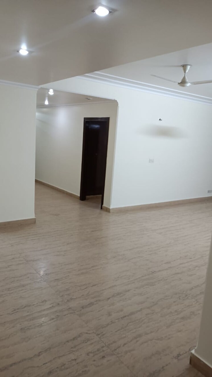 Room, the-new-greenwood 4 Bedroom 2700 Sq.Ft. Apartment In Sector 52 Gurgaon 8697610