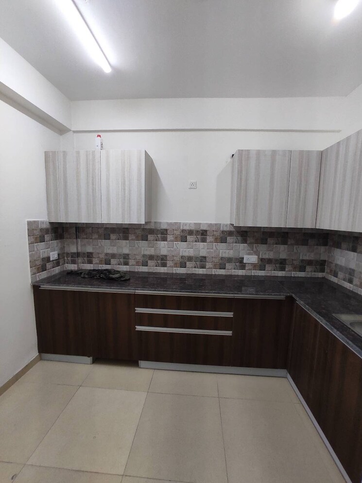 Kitchen, international airport road 2 Bedroom 1100 Sq.Ft. Apartment In International Airport Road Zirakpur 8697587