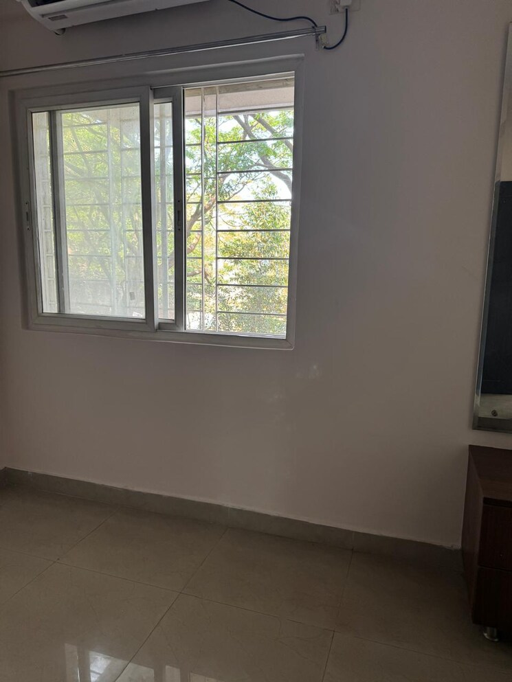 Room, kondapur 2 Bedroom 1250 Sq.Ft. Apartment In Kondapur Hyderabad 8697635
