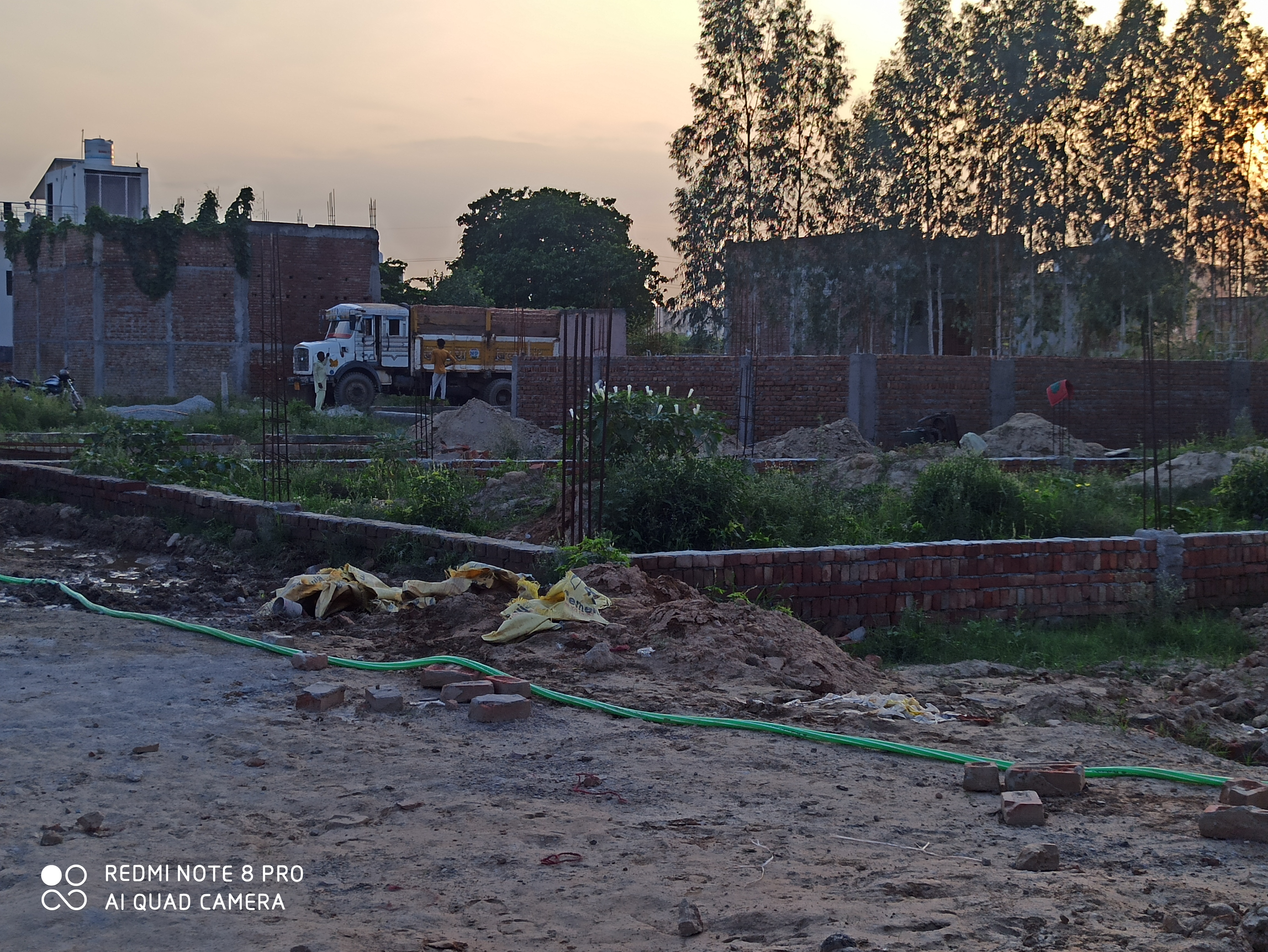 Plot For Sale in Nayak Home City