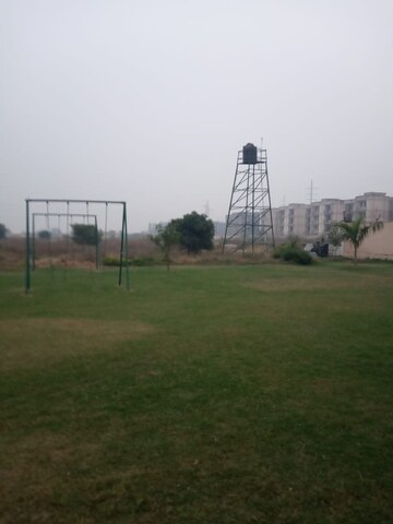  Plot For Sale in Laxmi Nagar