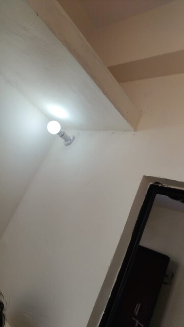 Room in 1 BHK Apartment at Sector 10 Greater Noida – for Rent