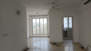Room in 3 BHK Apartment at Emaar The Palm Drive-The Premier Terraces, Sector 66 – for Sale
