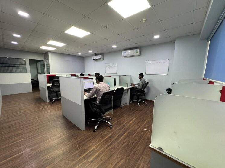 Team Area, vastrapur Commercial Office Space 2288 Sq.Ft. In Vastrapur Ahmedabad 8697657