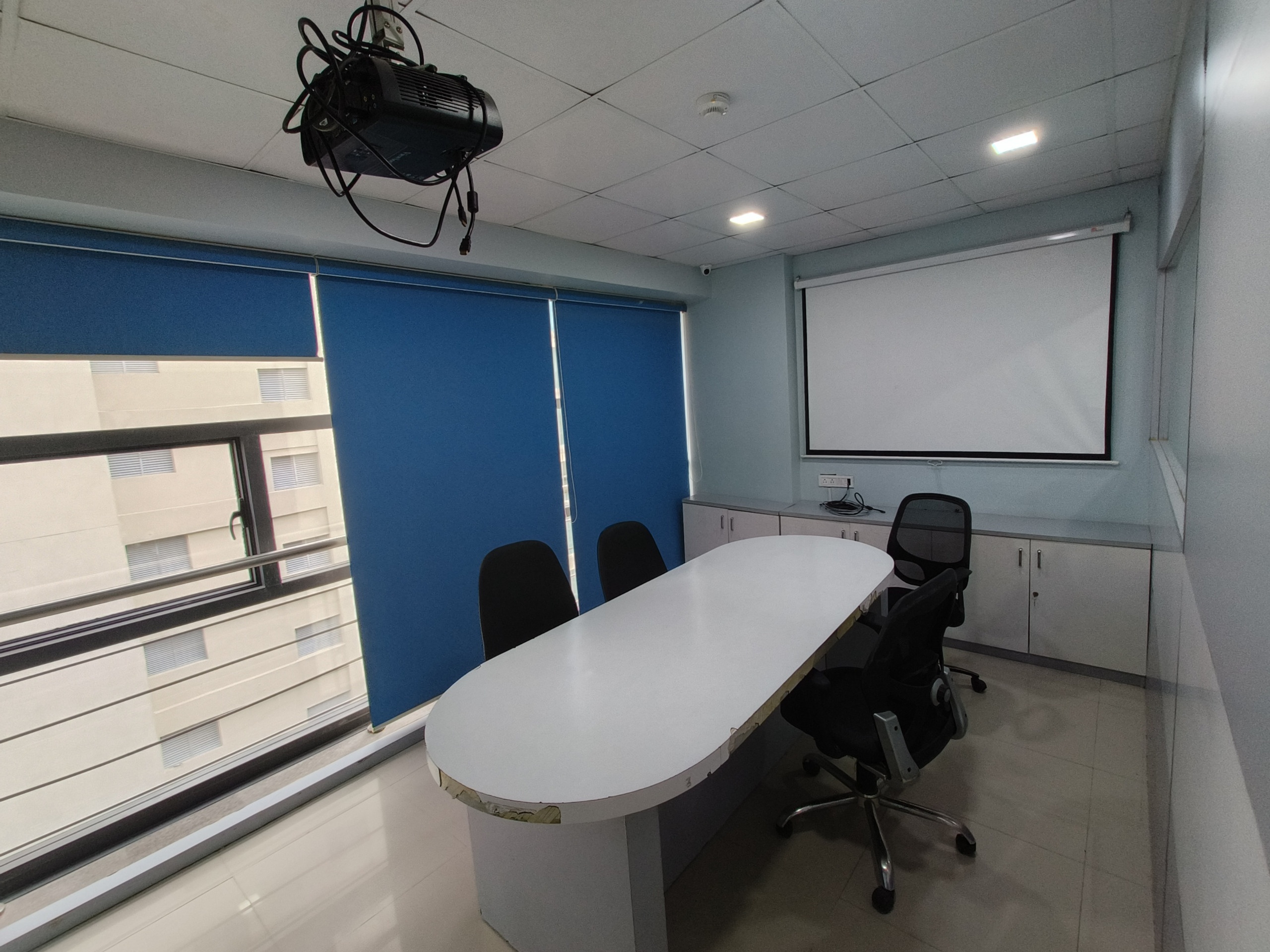 Office Space For Rent in Vastrapur