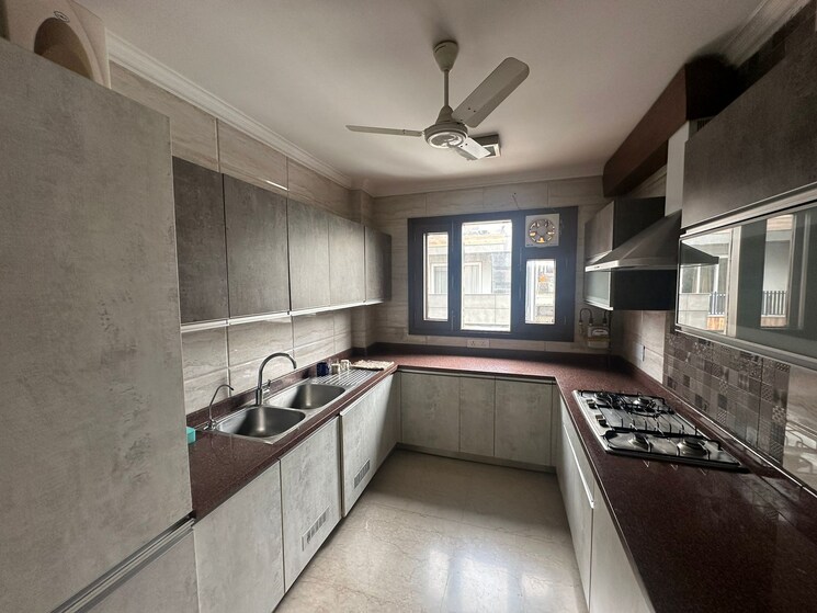 Kitchen, greater kailash i 3 Bedroom 2115 Sq.Ft. Builder Floor In Greater Kailash I Delhi 8697746