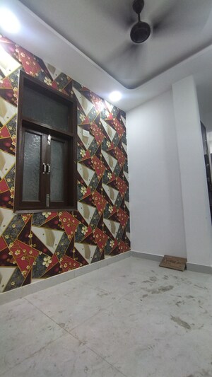 Furnished Amenities in 2 BHK Builder Floor at Govindpuri – for Sale