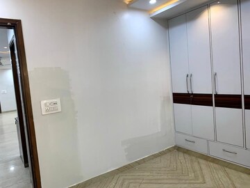 Room in 2 BHK Builder Floor at Ashok Nagar – for Rent