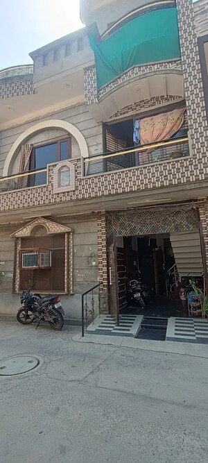 5 BHK Independent House For Sale in Chheharta