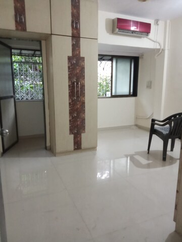 Room in 1 BHK Apartment at Adarsh Nagar CHS Uthalsar, Uthalsar – for Rent