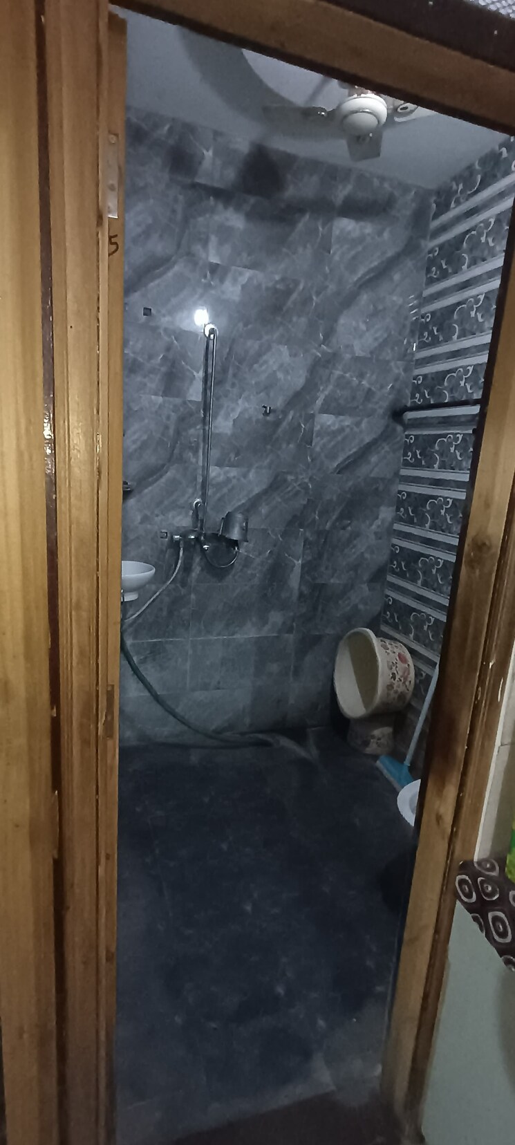 Bathroom, chheharta 5 Bedroom 125 Sq.Yd. Independent House In Chheharta Amritsar 8698110