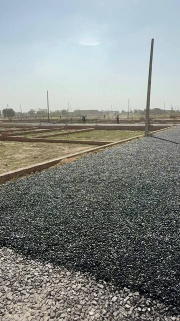 Plot Area in  Plot at Gosainganj – for Sale