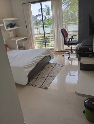 Master Bedroom in 5 BHK Apartment at Rajasthan CHS, Andheri East – for Sale