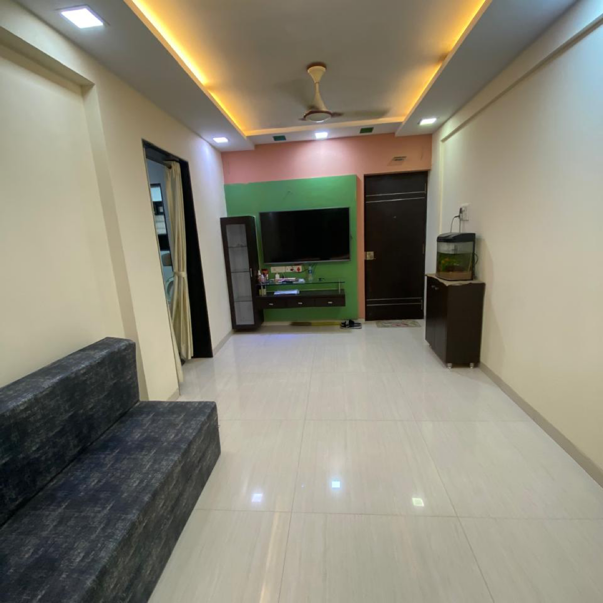 2 BHK Apartment For Rent in Aradhana Chs Gokuldham