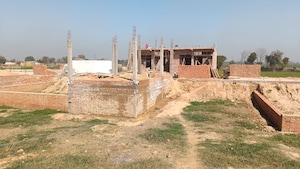  Plot For Sale in Laxmi Nagar