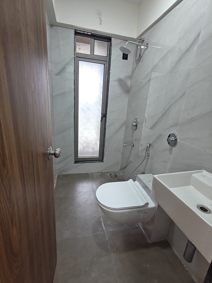 Bathroom, nvn-odc-1 1 Bedroom 421 Sq.Ft. Apartment In Goregaon West Mumbai 8698194