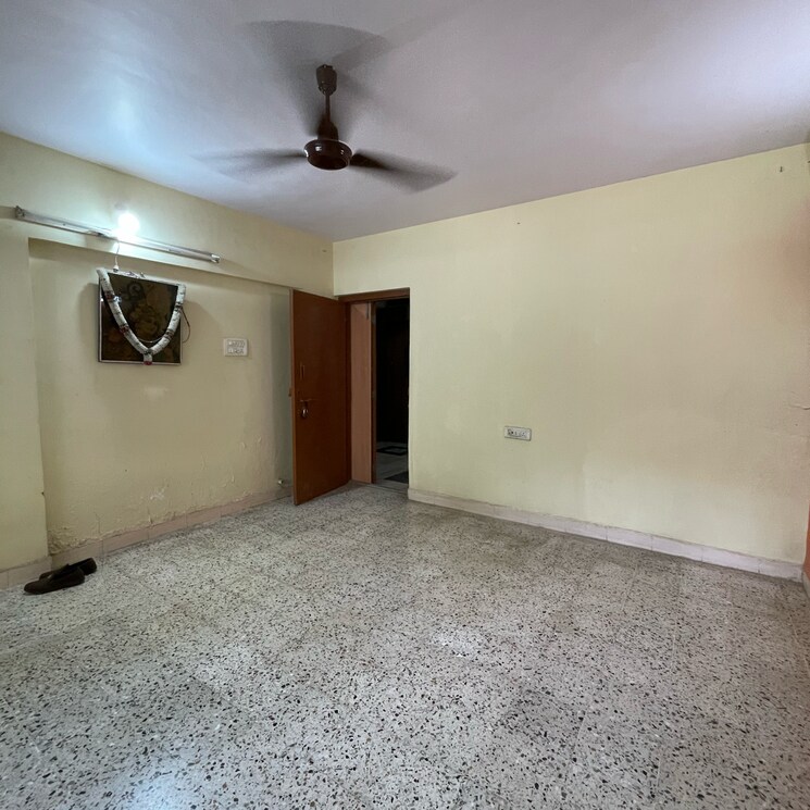 Room, riddhi-garden 2 Bedroom 640 Sq.Ft. Apartment In Riddhi Gardens Mumbai 8698218