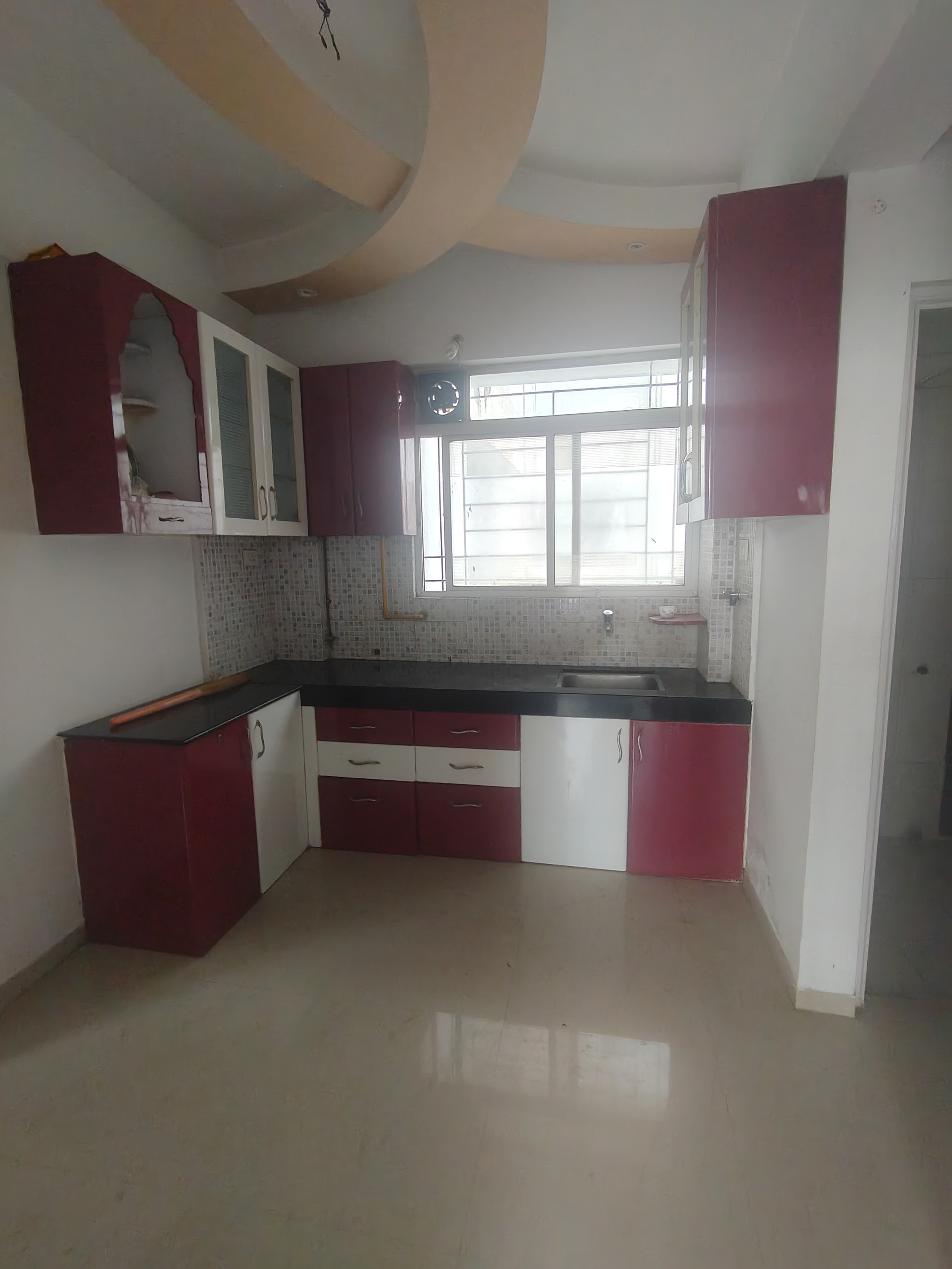 1.5 BHK + Pooja Room Apartment For Rent in Goel Ganga Sparsh
