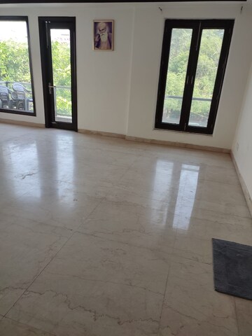 Room in 4 BHK Builder Floor at Greater Kailash I – for Sale