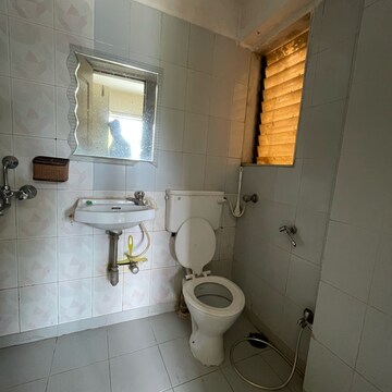 Bathroom in 2 BHK Apartment at Riddhi Garden, Riddhi Gardens – for Rent