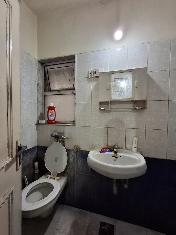 Master Bedroom, vasant-sagar 2 Bedroom 850 Sq.Ft. Apartment In Kandivali East Mumbai 8698283