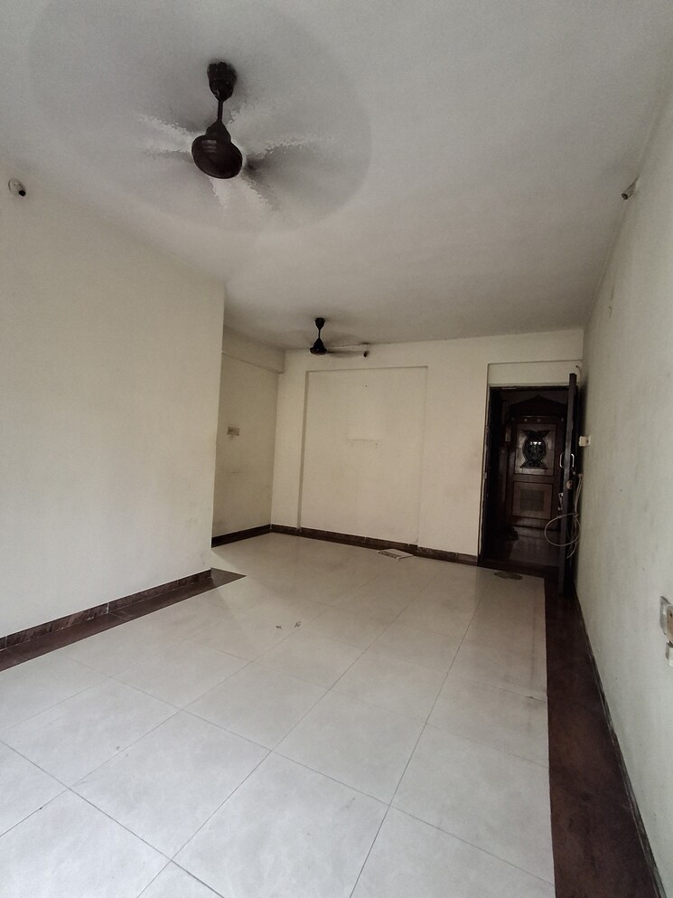 Bathroom, vasant-sagar 2 Bedroom 850 Sq.Ft. Apartment In Kandivali East Mumbai 8698283