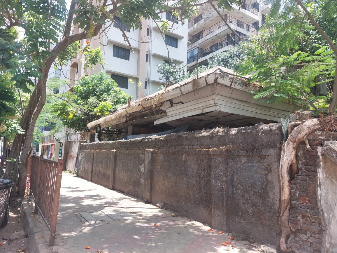 4 BHK + Extra Room Villa For Sale in Ville Parle, Juhu