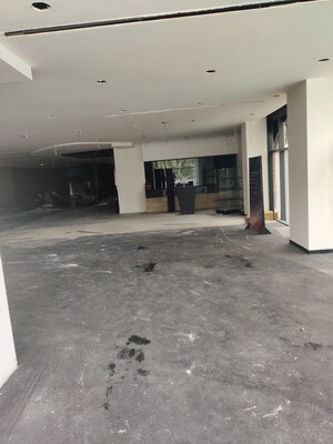  Showroom – Exterior View View at Green Park - for Rent