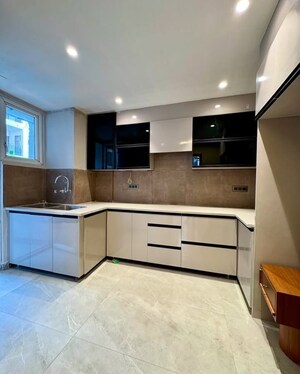 Kitchen in 4 BHK Builder Floor at Sector 30 – for Sale