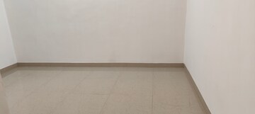 Room in 1 BHK Apartment at Nutan Abhishek, Andheri West – for Rent