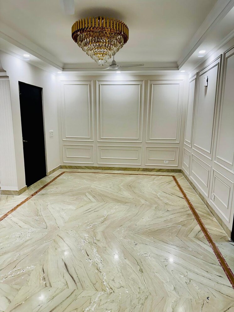 Room, greater kailash i 3 Bedroom 1800 Sq.Ft. Builder Floor In Greater Kailash I Delhi 8698691