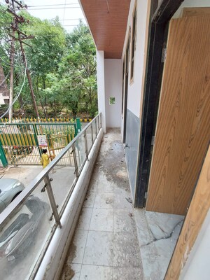 Balcony in 2 BHK Builder Floor at Vasundhara Sector 5 – for Sale