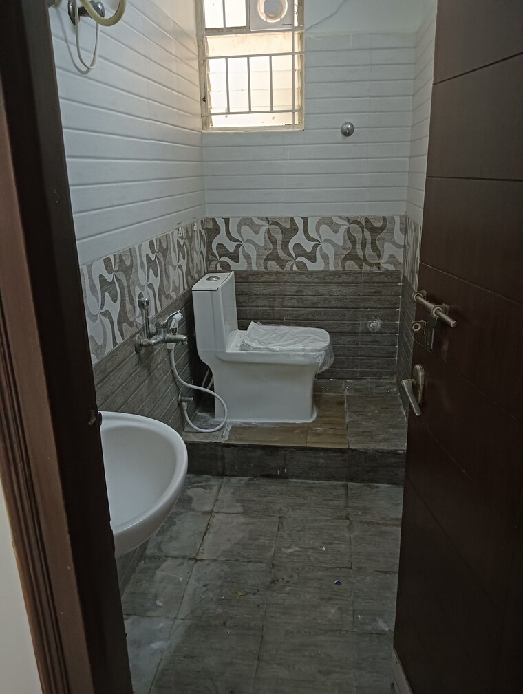 Bathroom, balaji-elegance 2 Bedroom 1150 Sq.Ft. Independent House In Whitefield Bangalore 8698585