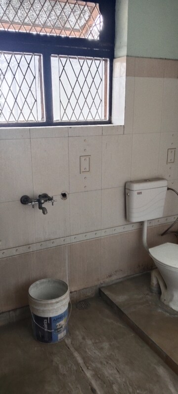 Bathroom in  Pg at Dharampur Nehru Colony – for Rent